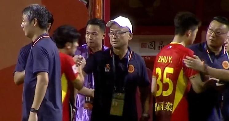 广西队主帅：面对辽宁队的强劲表现，我们满怀热情迎接挑战